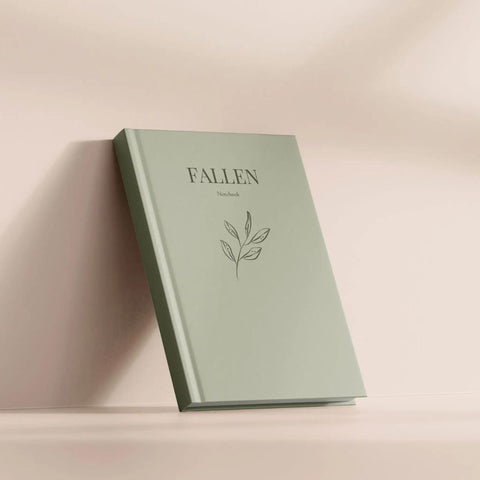 fallen-coverlifstylegreennotebookfleurdefoistanding